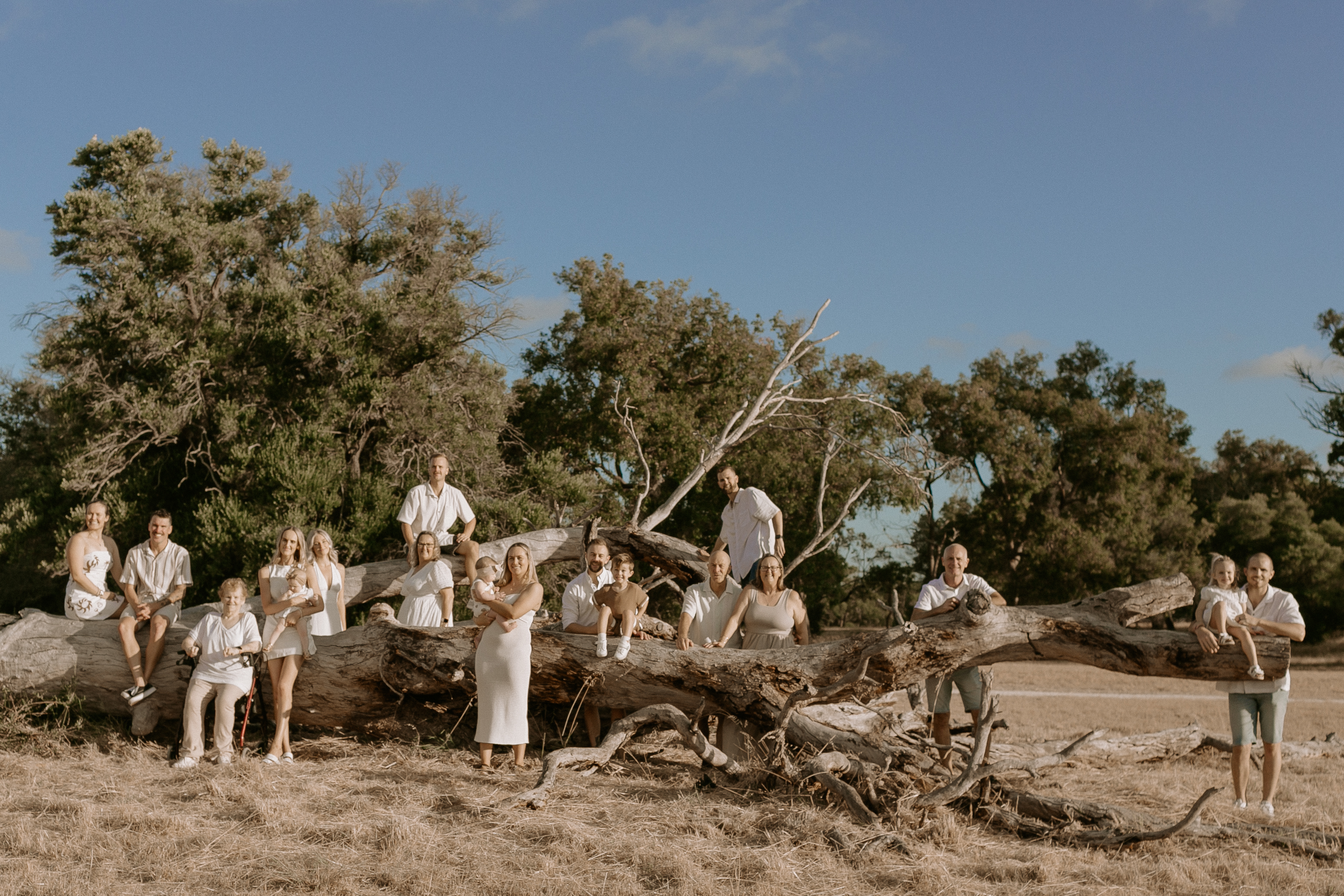 Extended family photography session in Perth, Australia